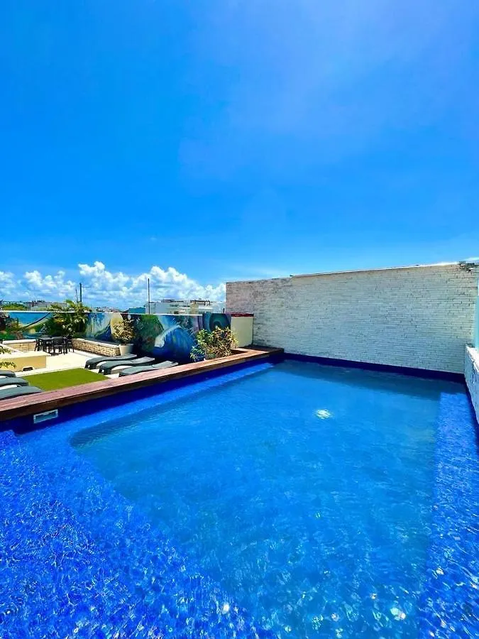 We Playa Hotel Playa del Carmen Hostel
